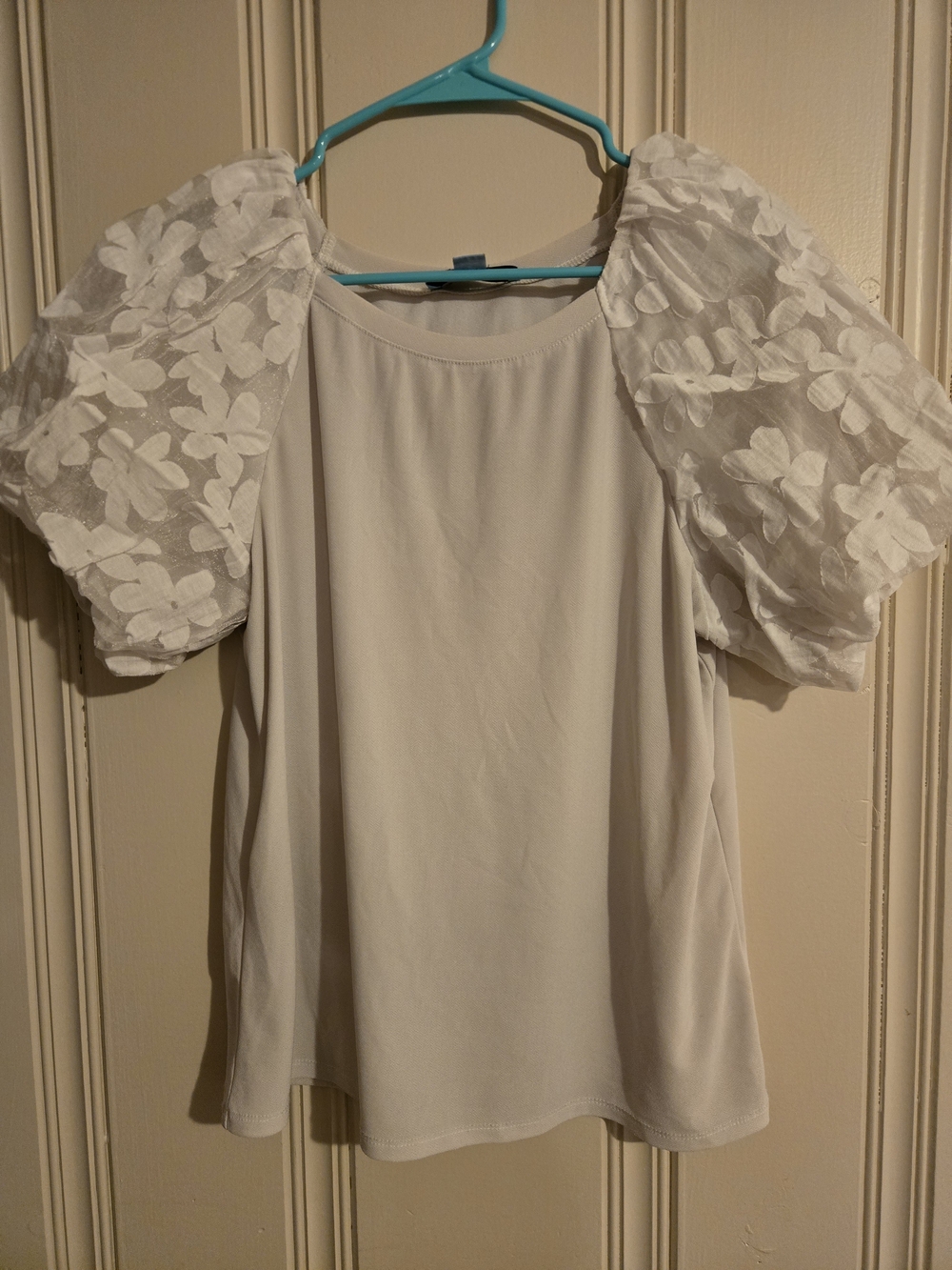 CeCe White Puff-Sleeve Floral Organza Blouse